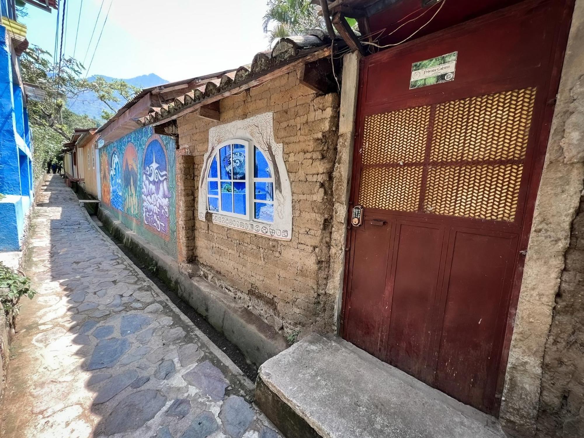 Unicorn Reborn - Peaceful Rentals San Marcos La Laguna Exteriér fotografie