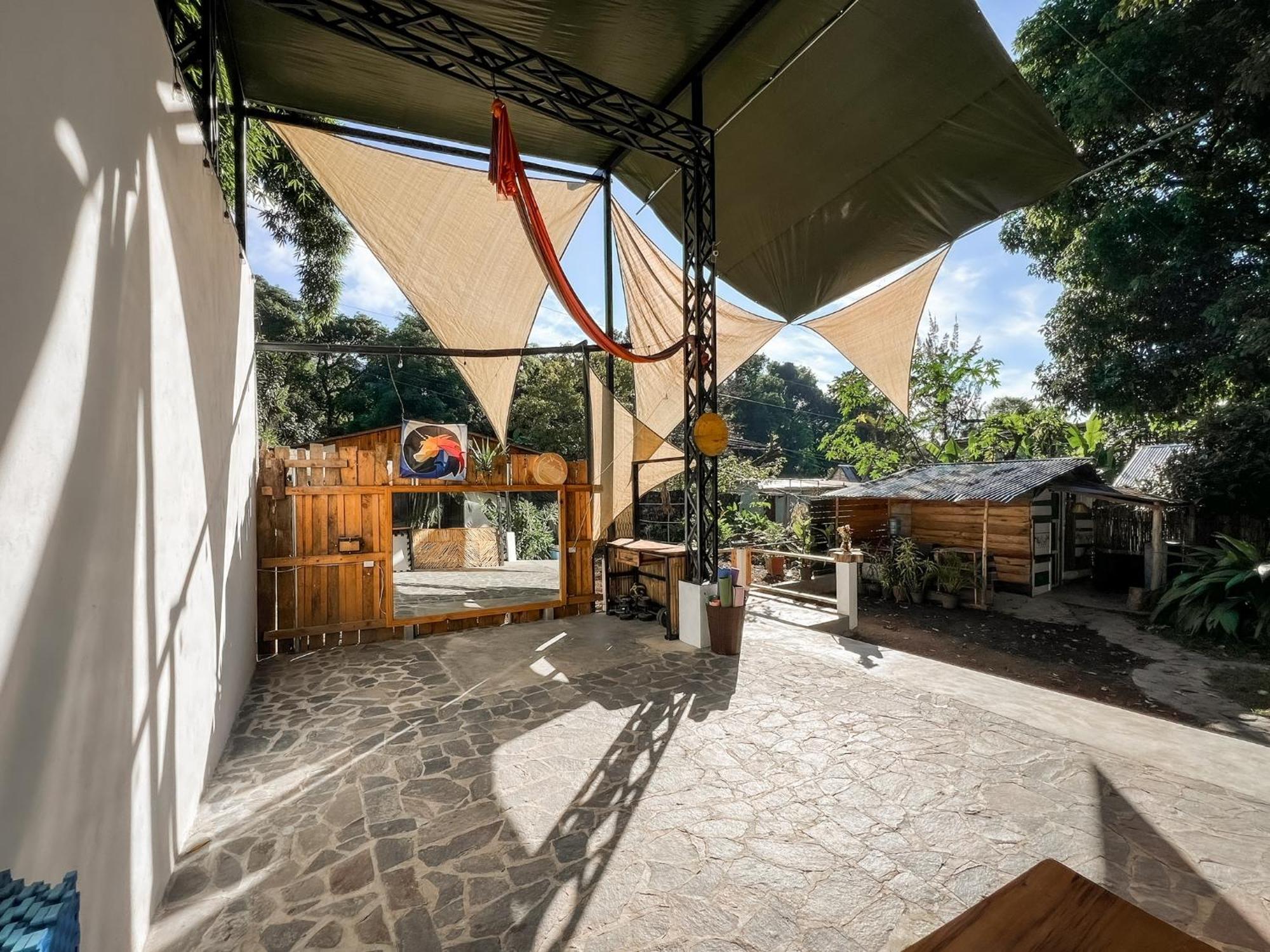 Unicorn Reborn - Peaceful Rentals San Marcos La Laguna Exteriér fotografie